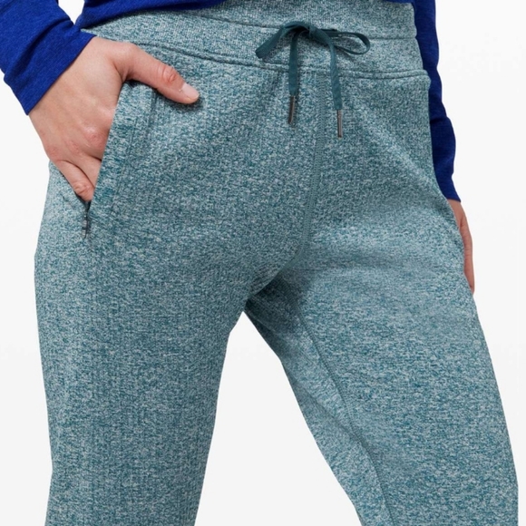 Lululemon engineered warmth jogger merino wool blend - Picture 4 of 10